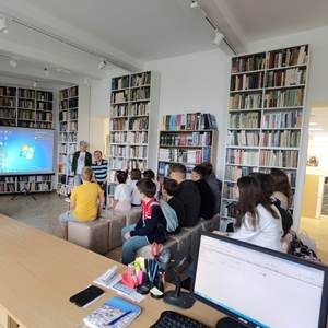 Știri, evenimente, comunicate