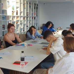 Știri, evenimente, comunicate